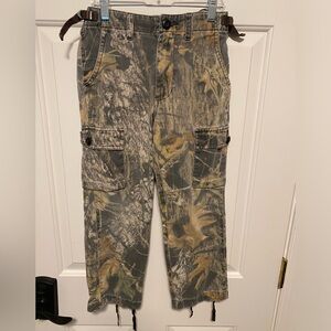 Cabela's Kids'  size 8 Camouflage pants with cinch waist and ankles